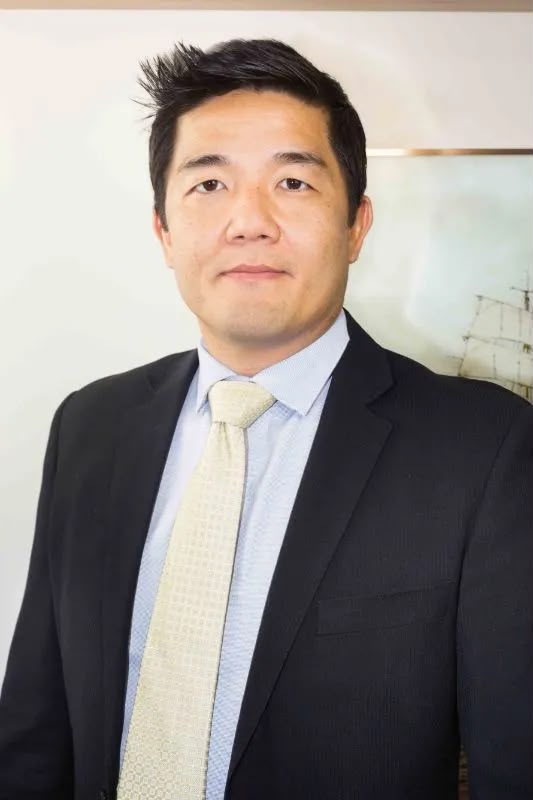 Dr. Denis Sakai